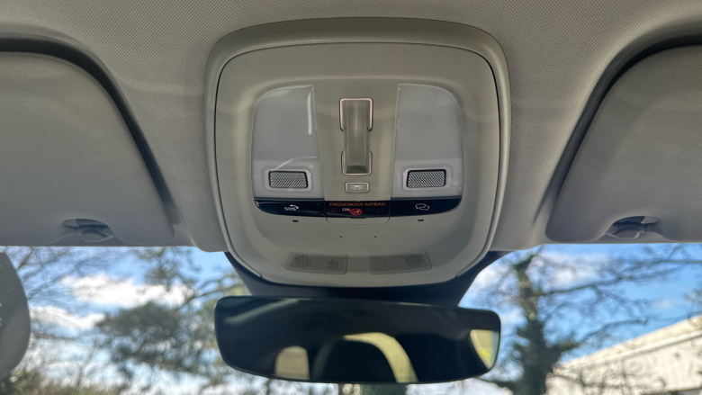 Volvo XC60 2.0 T8 [455] RC PHEV Ultimate Dark 5dr AWD Gtron Estate